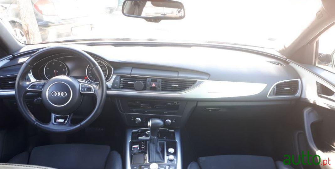 2014' Audi A6 Avant photo #1