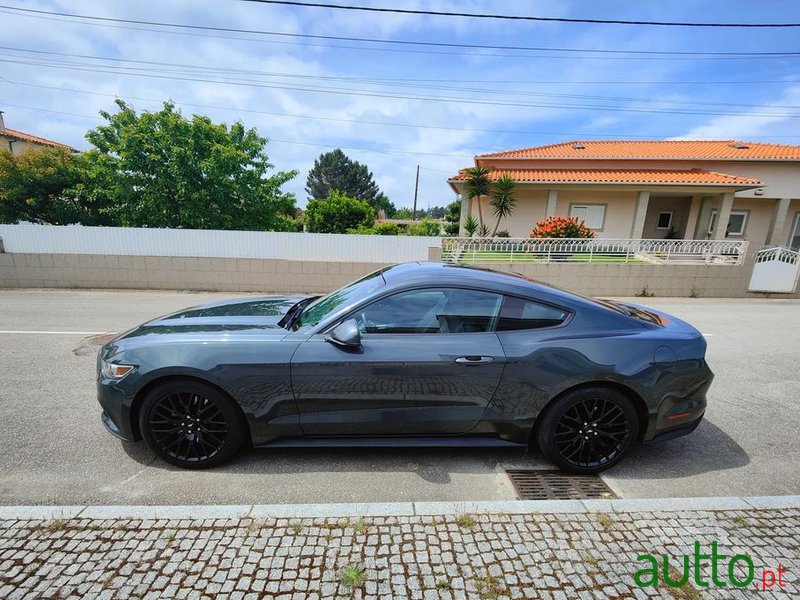 2016' Ford Mustang 2.3I Ecoboost photo #2