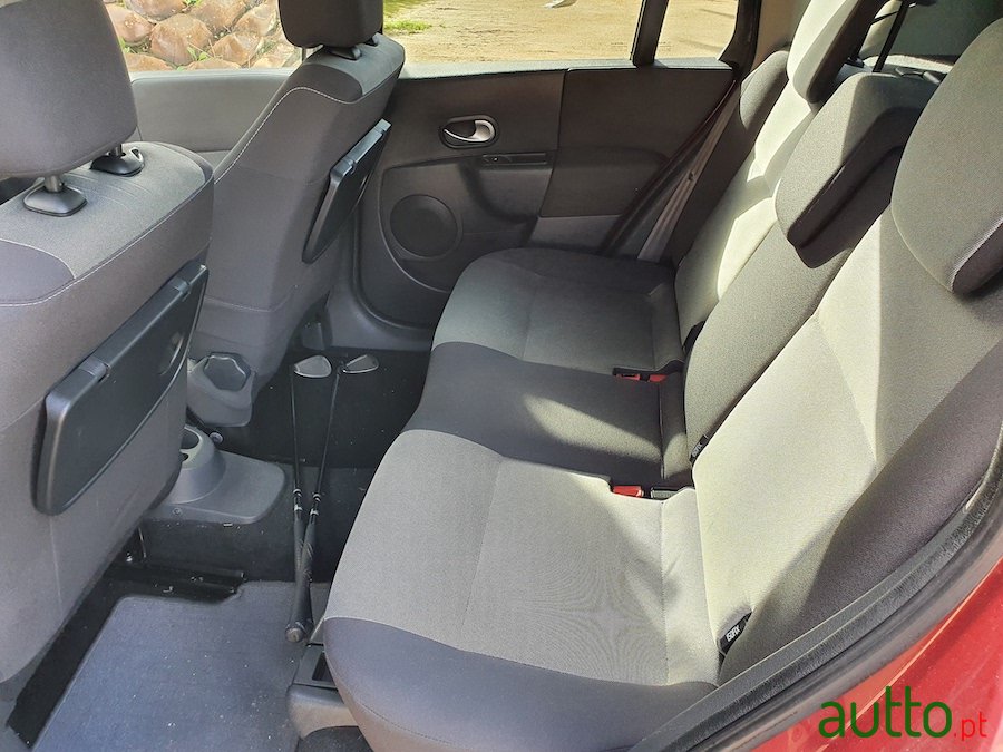 2009' Renault Modus photo #6