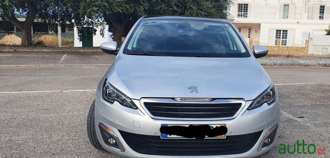 2016' Peugeot 308 photo #2