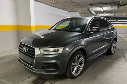 2015' Audi Q3 S Tronic