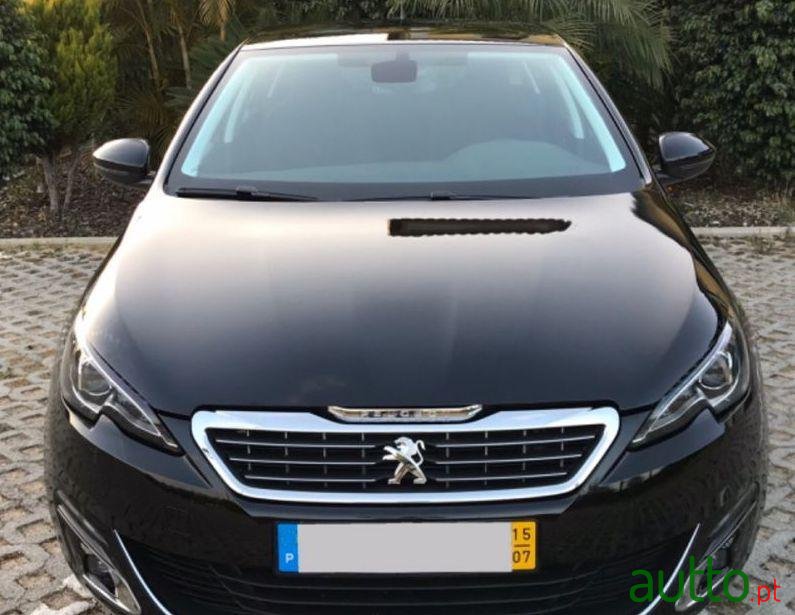 2015' Peugeot 308 Allure 120Cv photo #2