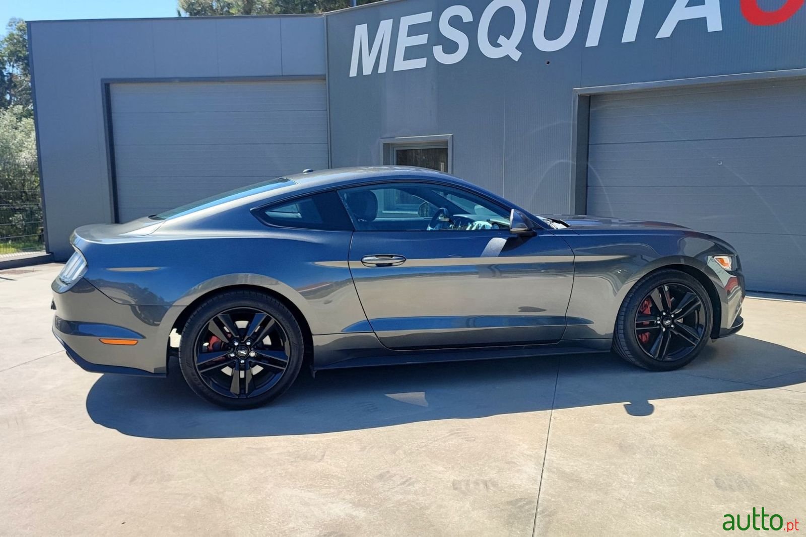 2017' Ford Mustang photo #4