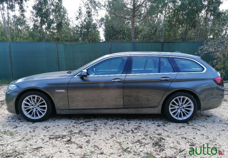 2014' BMW 520 photo #3