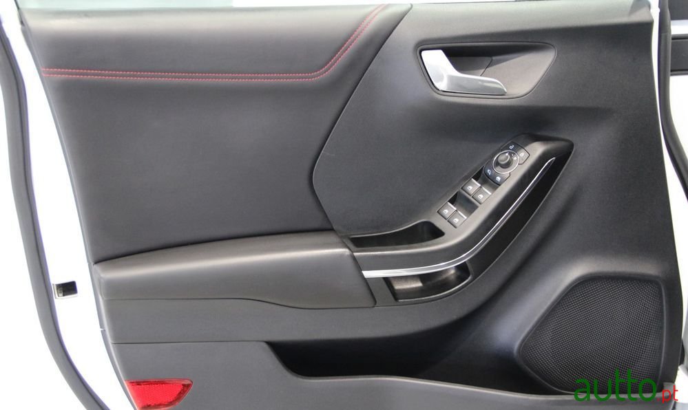 2021' Ford Puma photo #6