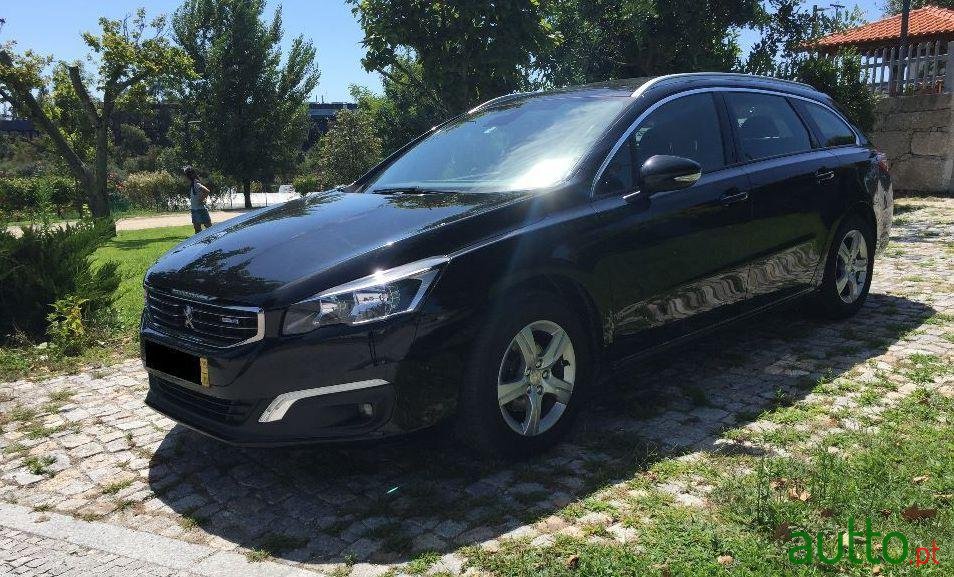 2015' Peugeot 508 Sw photo #1
