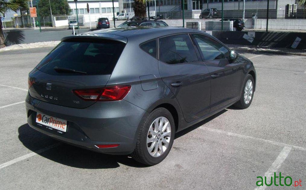 2014' SEAT Leon 1.6 TDi Style Ecomotive photo #2