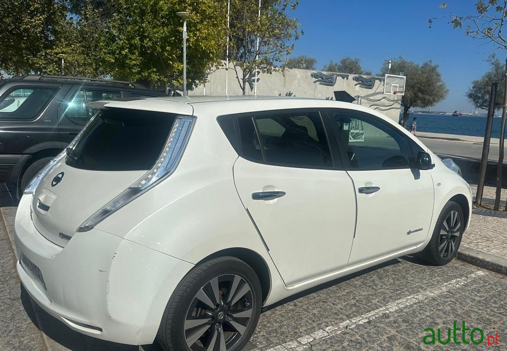 2017' Nissan Leaf photo #1
