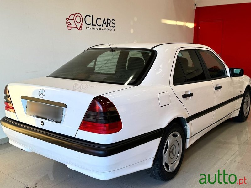 1997' Mercedes-Benz Classe C photo #3