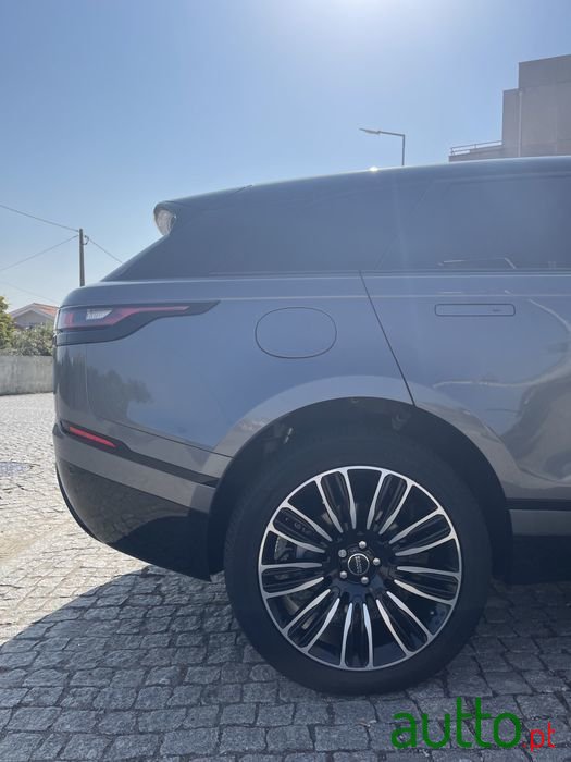 2018' Land Rover Range Rover Velar photo #4