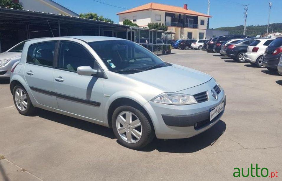 2004' Renault Megane photo #1