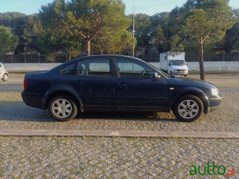 1997' Volkswagen Passat 1.9 Cl Tdi photo #6