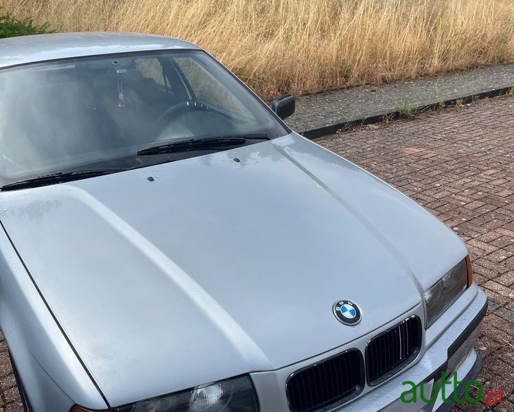 1996' BMW Série 3 Tds Compact photo #2