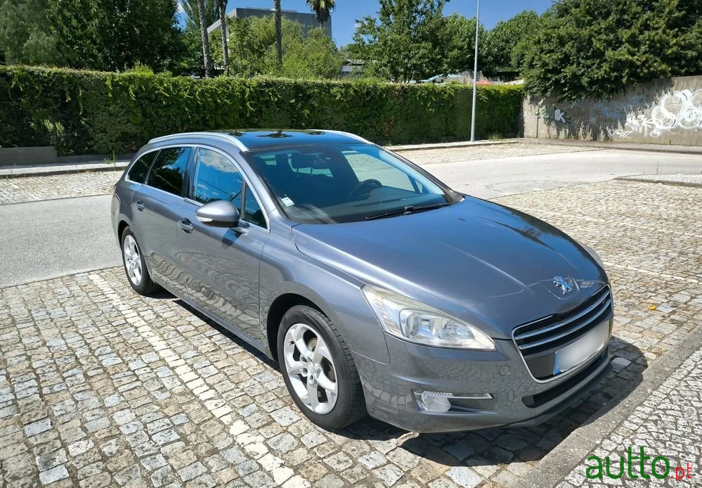 2012' Peugeot 508 Sw photo #3