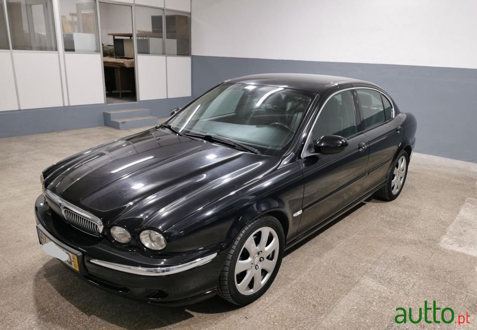 2004' Jaguar X-Type photo #1