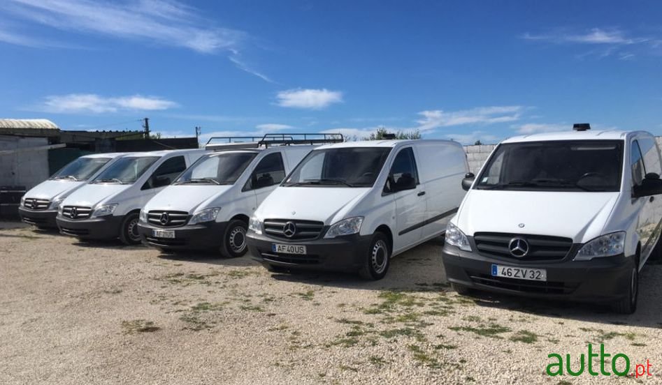 2011' Mercedes-Benz Vito photo #1