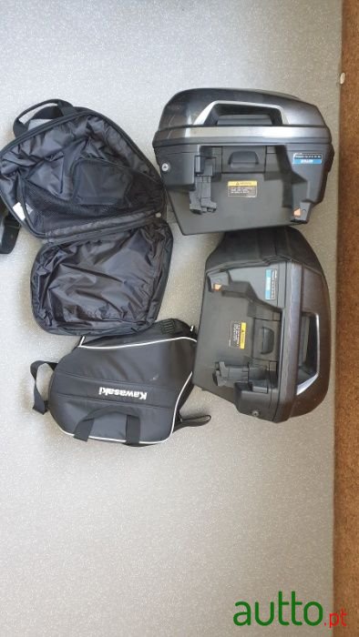 2017' Kawasaki Z 1000 SX photo #2