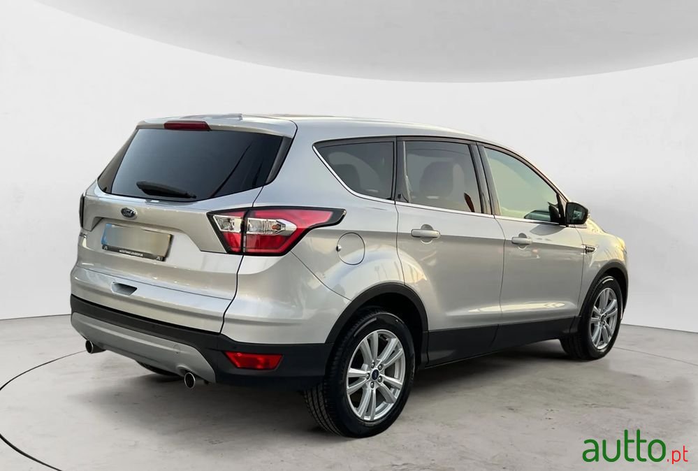 2018' Ford Kuga 1.5 Tdci Business photo #5