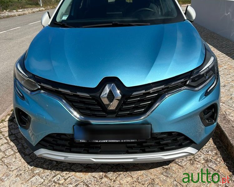 2020' Renault Captur 1.6 E-Tech Plug-In Intens photo #3