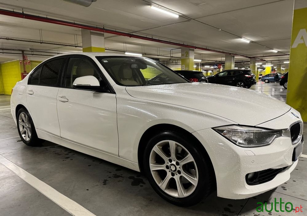 2013' BMW 325 D Auto photo #1