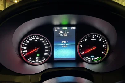 2021' Mercedes-Benz Classe Glc De 4Matic