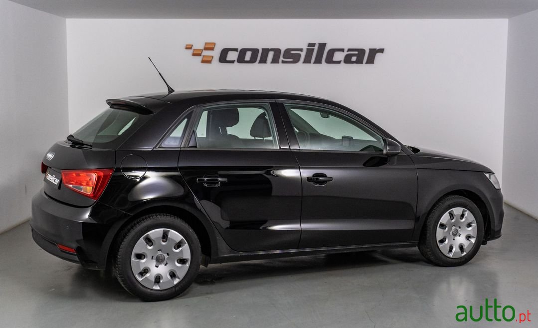 2018' Audi A1 Sportback photo #5