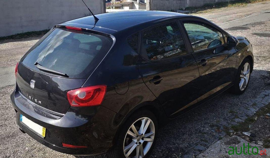2009' SEAT Ibiza 1.9 Tdi photo #4