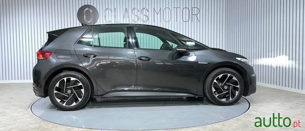 2021' Volkswagen ID.3 photo #4