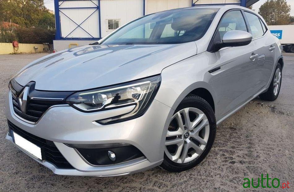 2017' Renault Megane photo #5