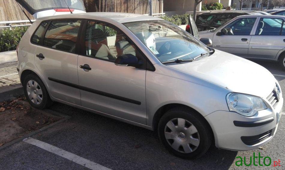2007' Volkswagen Polo 1.4 Tdi Trendline Ac photo #1