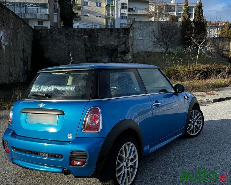 2012' MINI One 3 Portas photo #5
