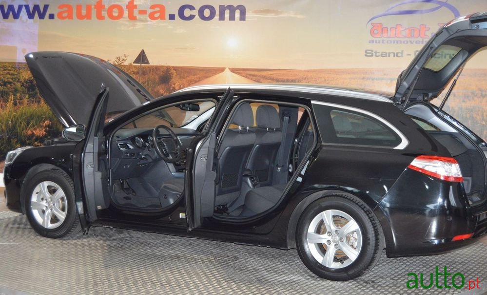 2017' Peugeot 508 Sw photo #5