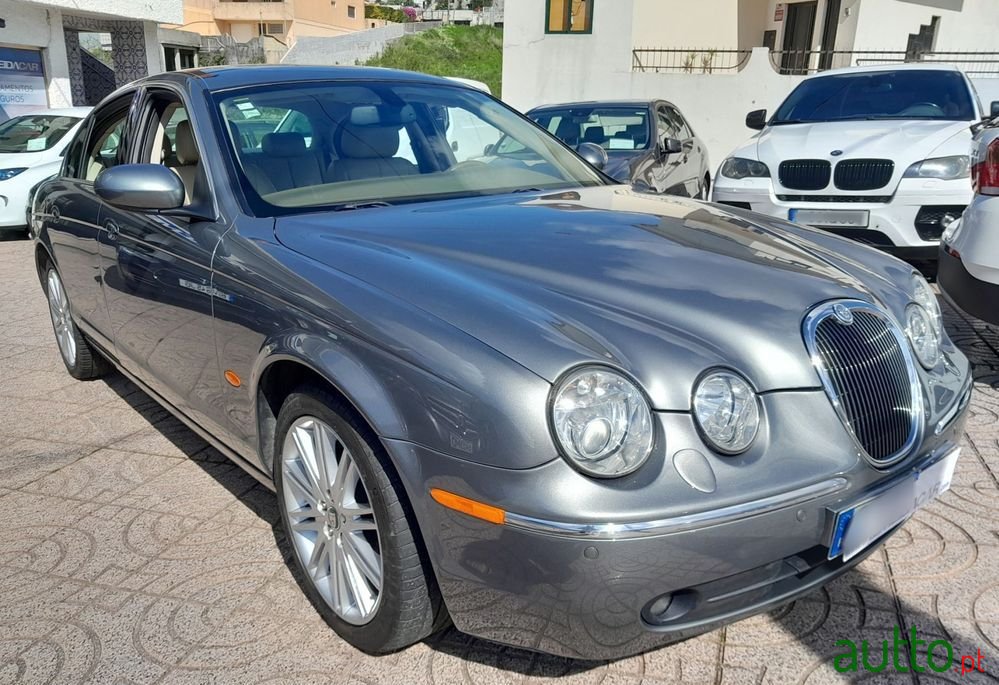 2006' Jaguar S-Type photo #1
