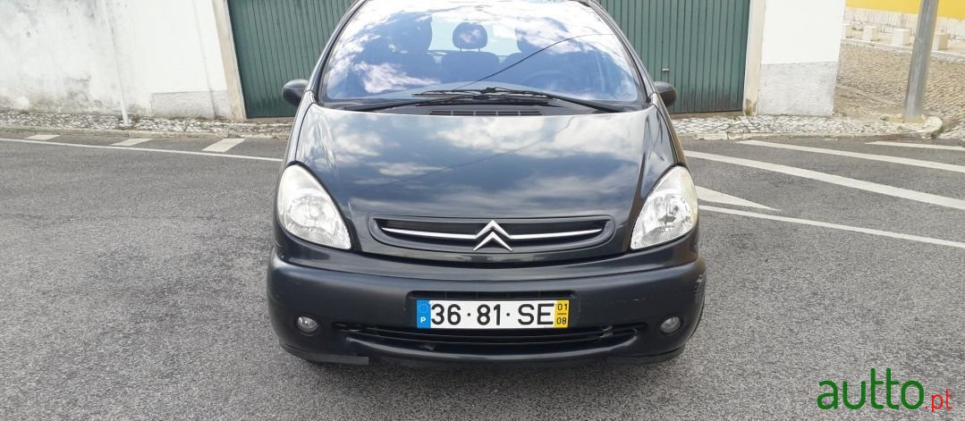 2001' Citroen Xsara Picasso photo #3