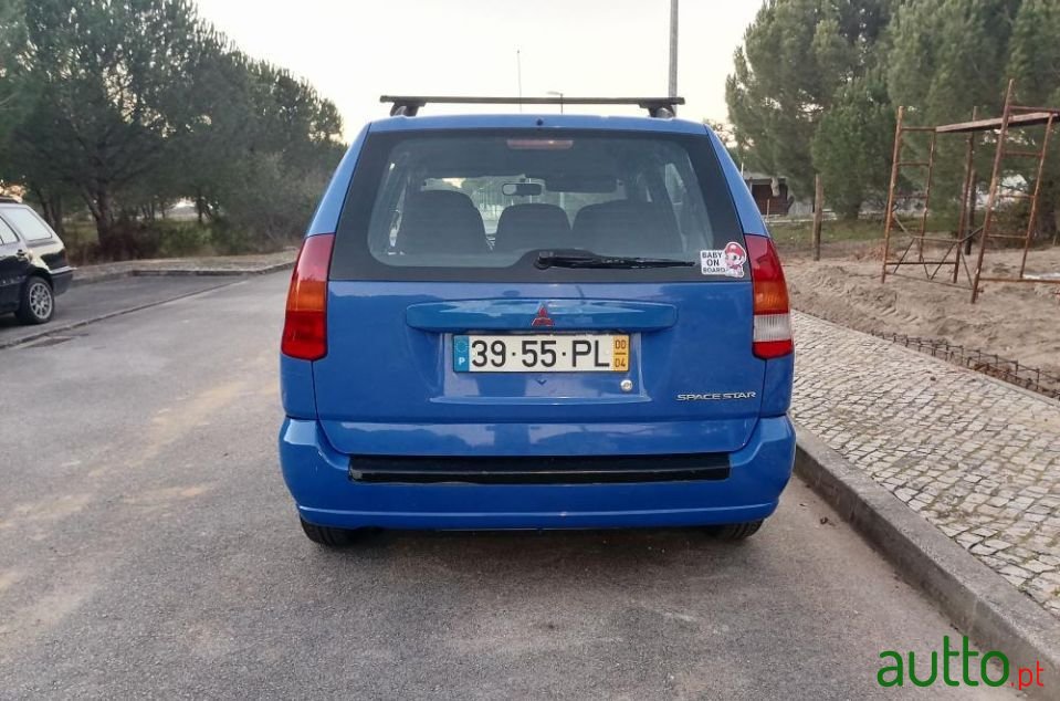 2000' Mitsubishi Space Star photo #4