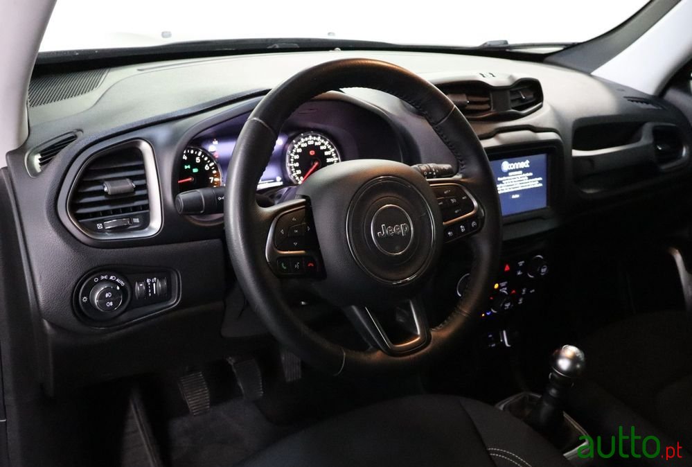 2020' Jeep Renegade 1.0 T Limited photo #5