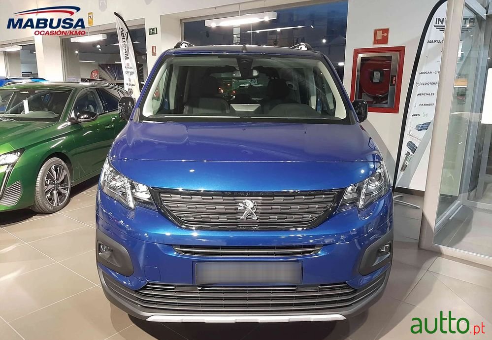 2023' Peugeot e-Rifter L1 Gt photo #2