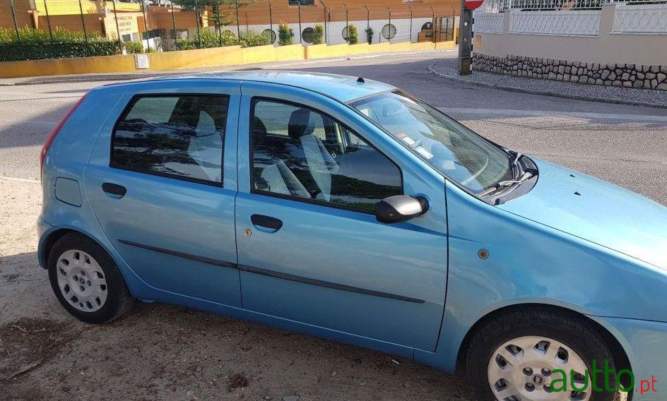 2000' Fiat Punto photo #3