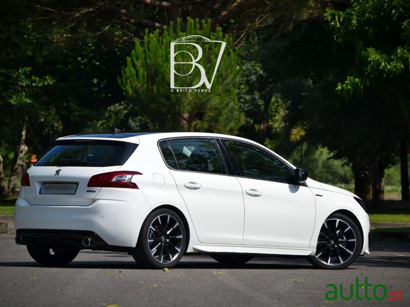 2014' Peugeot 308 photo #5