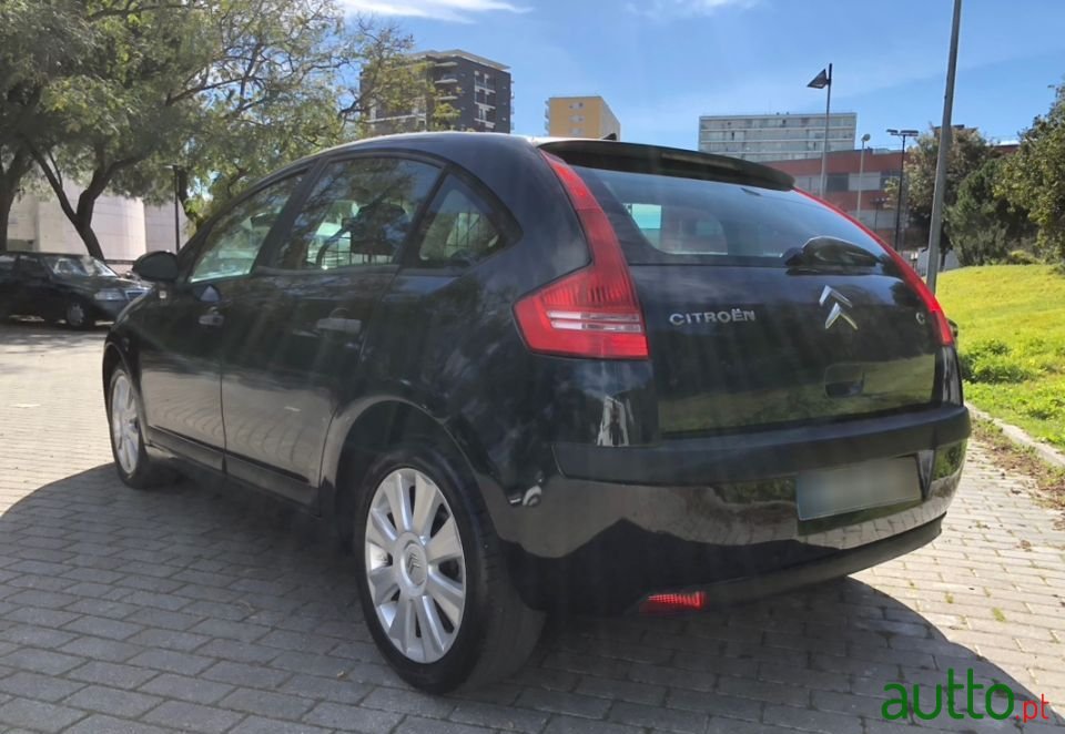 2006' Citroen C4 1.6-Hdi photo #5