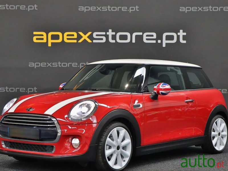2014' MINI Cooper 3 Portas photo #1