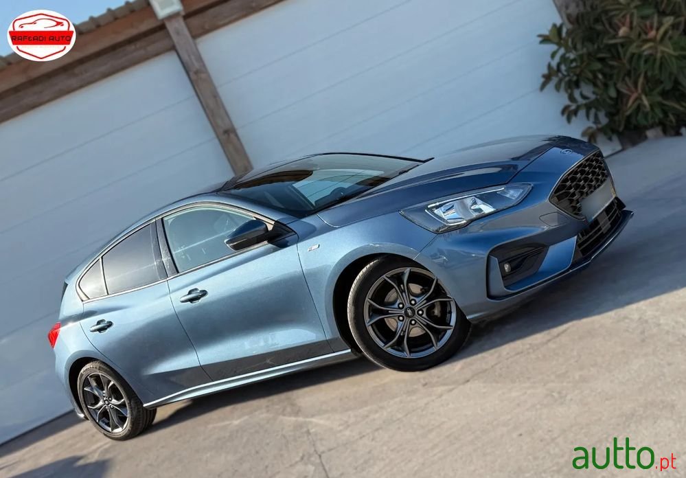 2019' Ford Focus photo #1