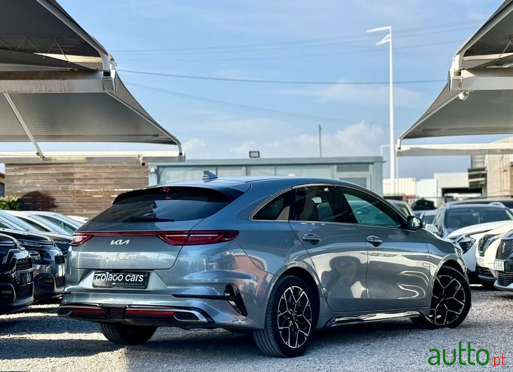 2022' Kia Proceed Gt Line photo #5