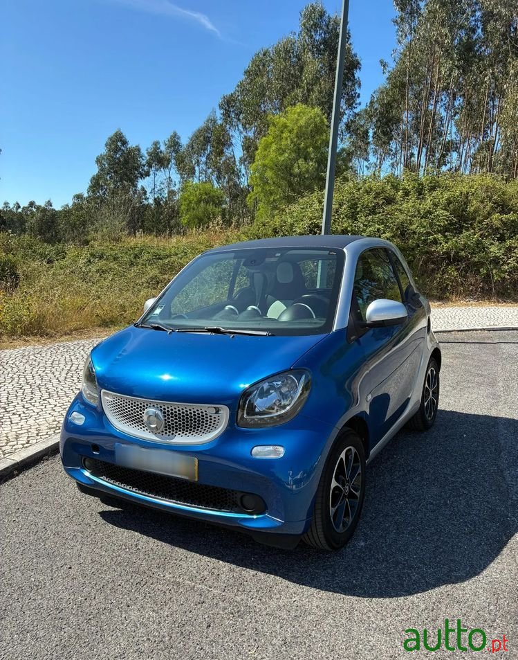 2015' Smart Fortwo 0.9 Passion 90 photo #1