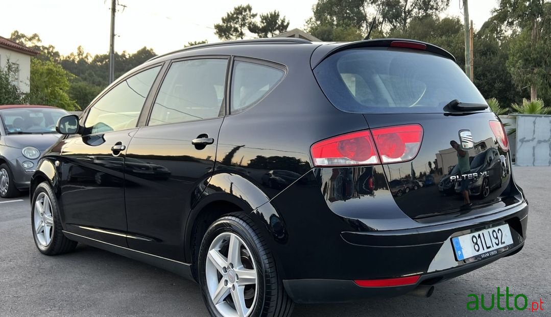 2011' SEAT Altea photo #3