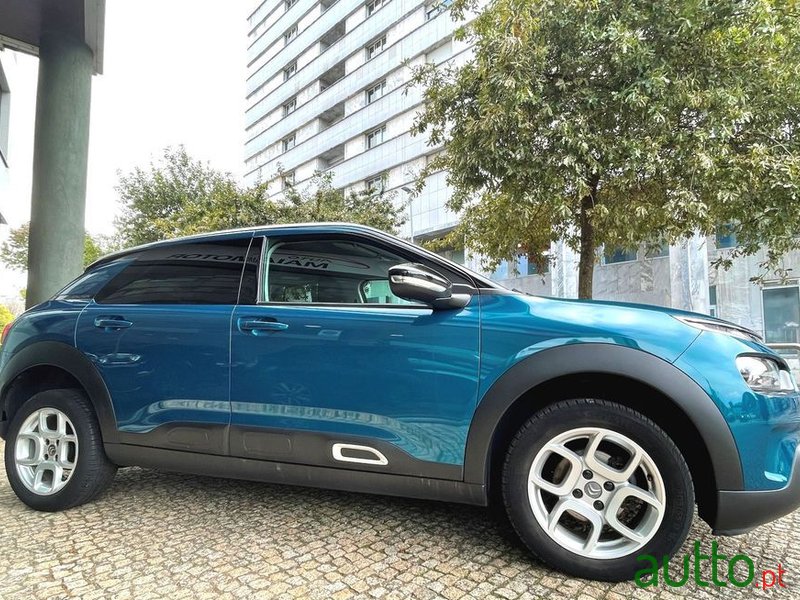 2019' Citroen C4 Cactus photo #4