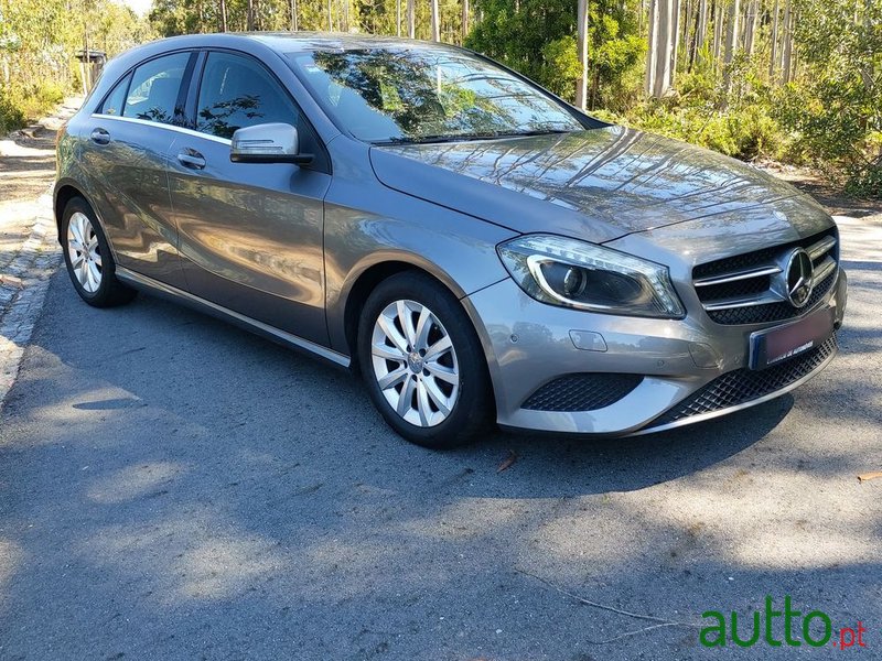 2014' Mercedes-Benz A 180 photo #4