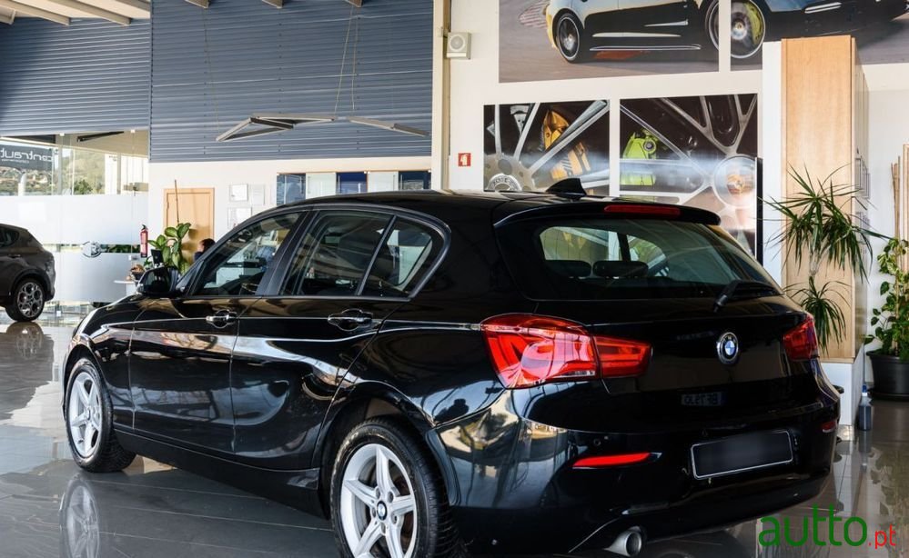 2019' BMW 114 D photo #5