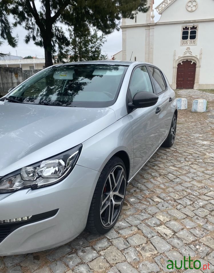 2017' Peugeot 308 photo #2
