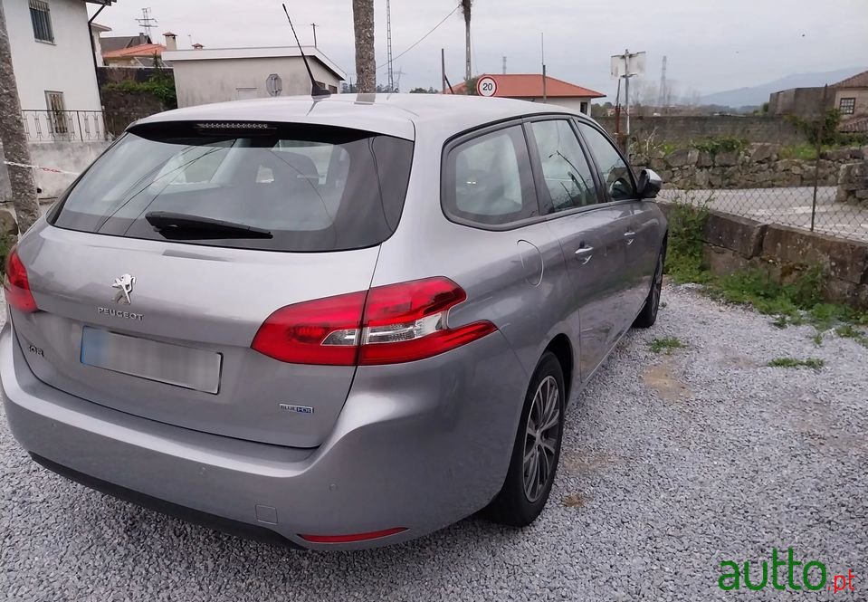 2016' Peugeot 308 Sw photo #6